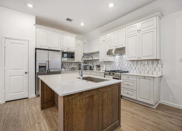 Property at 3052 Ash Ray Dr, Katy, TX 77493, 4 beds, 2.5 baths