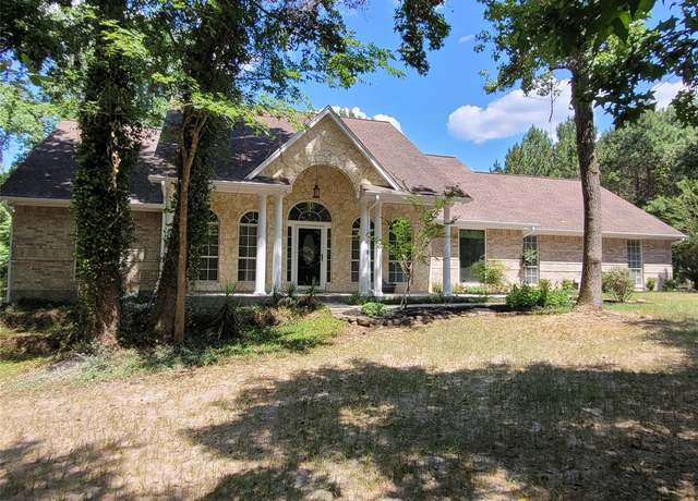 Property at 2626 Blue Lake Dr, Magnolia, TX 77354, 3 beds, 3 baths