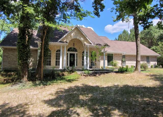 Property at 2626 Blue Lake Dr, Magnolia, TX 77354, 3 beds, 3 baths