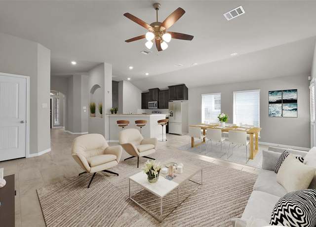 Property at 115 Clear Water St W, Montgomery, TX 77356, 3 beds, 2 baths