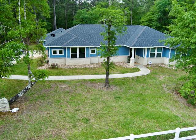 Property at 30000 Round Up Dr, Waller, TX 77484, 4 beds, 2 baths