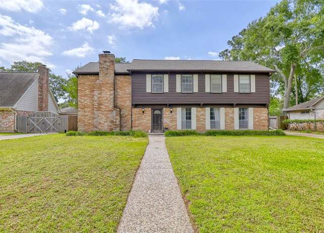 Property at 8115 Fernbrook Ln Ln, Houston, TX 77070, 4 beds, 2.5 baths