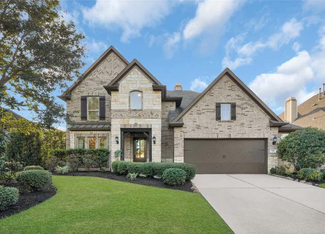 Property at 18 E Wading Pond Cir, Tomball, TX 77375, 4 beds, 3.5 baths