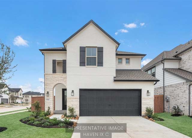 Property at 26421 East Skylight Brook Cir, Montgomery, TX 77316, 5 beds, 3 baths