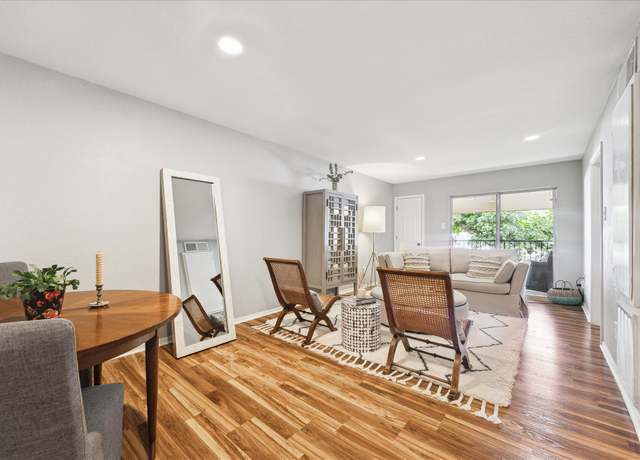 Property at 3131 Cummins St #94, Houston, TX 77027, 1 bed, 1 bath