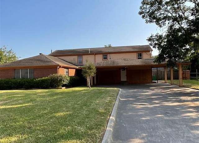 Property at 807 Ruth St Unit 805 807, Baytown, TX 77520, 5 beds, 3.5 baths