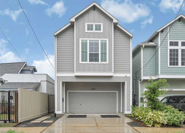 Property at 2108 Summer St Unit B, Houston, TX 77007, 3 beds, 2.5 baths