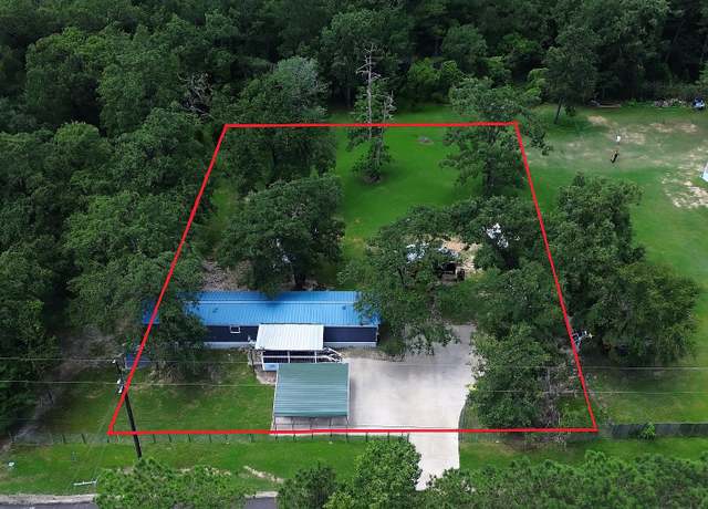 Property at 7909 Green Oak St, Montgomery, TX 77316, 3 beds, 2 baths
