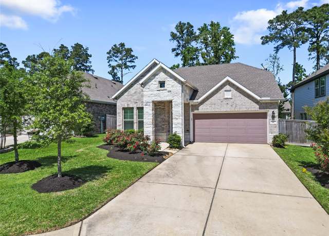 Property at 127 Winged Elm Ct, Conroe, TX 77318, 3 beds, 2.5 baths