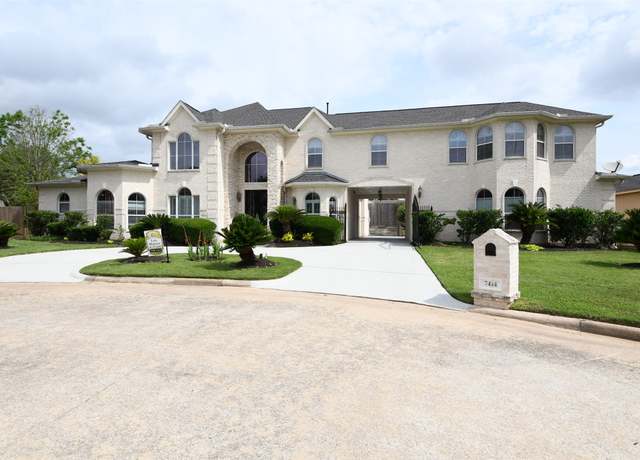 Property at 7414 Regency Pl, Spring, TX 77379, 4 beds, 5 baths