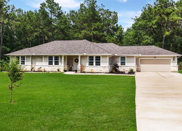 Property at 7219 Racehorse Dr, Waller, TX 77484, 4 beds, 3 baths