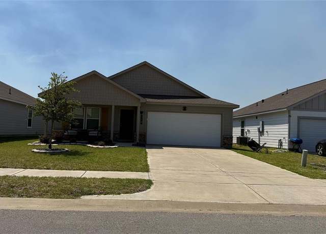 Property at 117 Avalon Dr, Huntsville, TX 77320, 3 beds, 2 baths