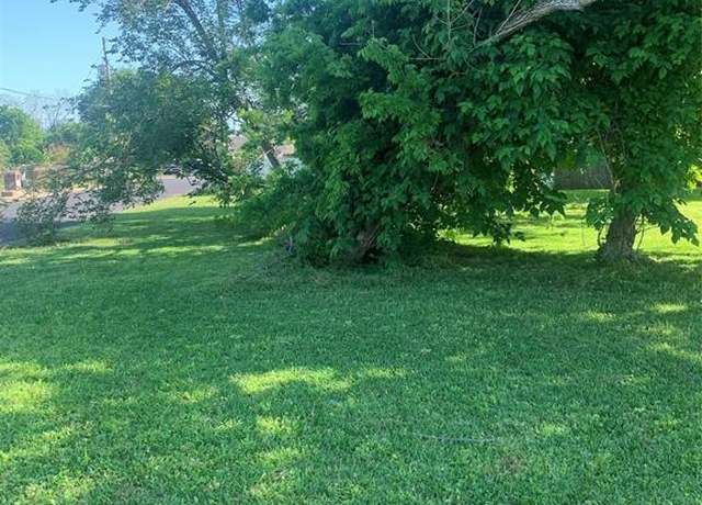 Property at 1103 Carver St, Baytown, TX 77520