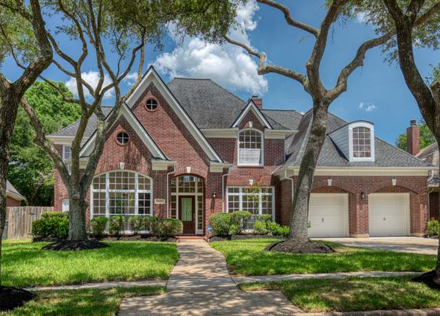 Property at 3431 Williams Glen Dr, Sugar Land, TX 77479, 4 beds, 3.5 baths