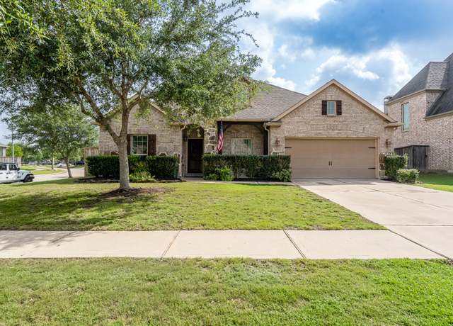 Property at 4722 Trickle Creek Ct, Fulshear, TX 77441, 4 beds, 3.5 baths