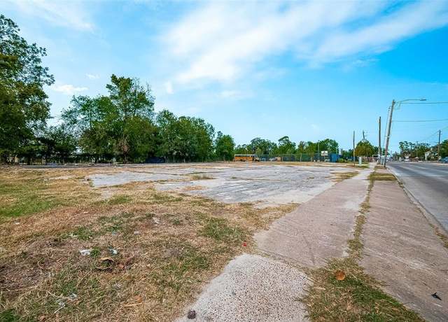 Property at 5108 Scott St, Houston, TX 77004