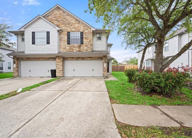 Property at 251 Drake Run, League City, TX 77539, 3 beds, 2.5 baths