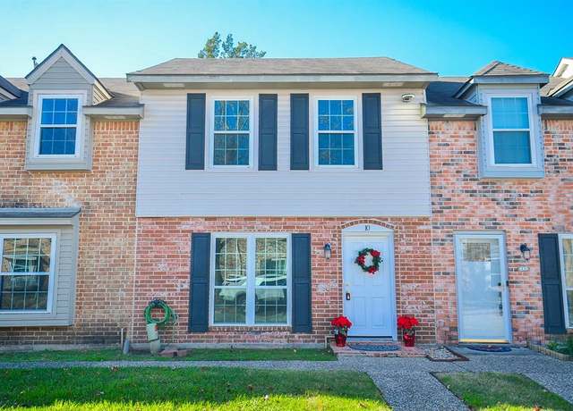 Property at 1911 Sherwood Forest St #10, Houston, TX 77043, 2 beds, 1.5 baths
