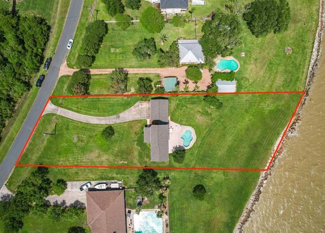 Property at 11320 Cedar Gully Rd, Beach City, TX 77523, 3 beds, 2 baths
