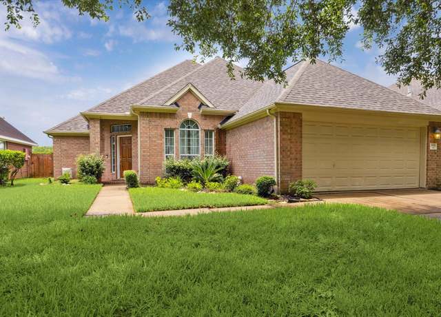 Property at 3906 Alpine Cir, Missouri City, TX 77459, 3 beds, 2 baths