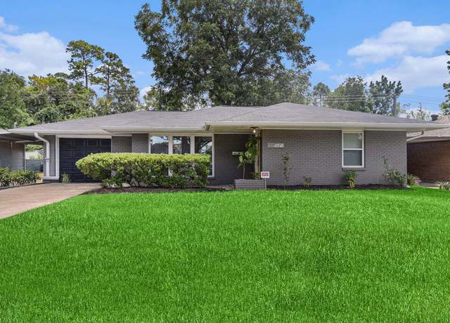 Property at 4818 Ella Blvd, Houston, TX 77018, 3 beds, 1 bath