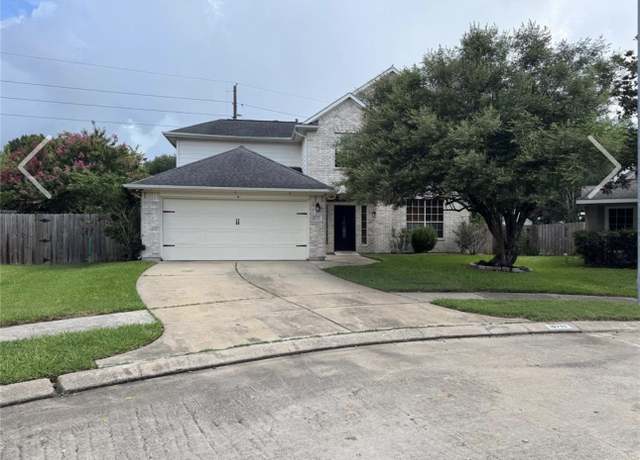 Property at 16722 Missionary Ridge Ln, Houston, TX 77083, 4 beds, 2.5 baths
