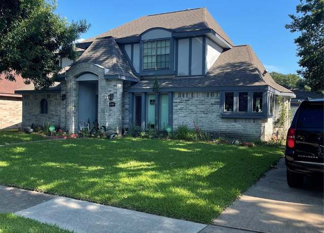 Property at 15115 Mira Vista Dr, Houston, TX 77083, 3 beds, 2.5 baths