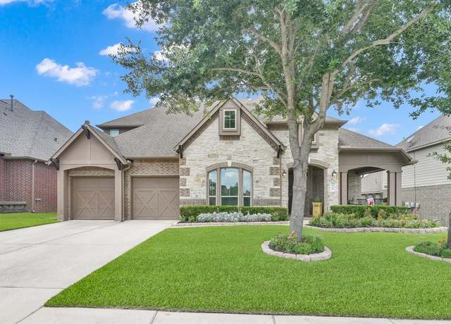 Property at 116 Owen Ridge Dr, Conroe, TX 77384, 4 beds, 3.5 baths