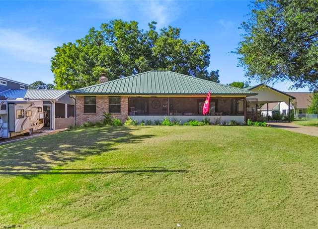 Property at 1384 Tara Dr, Trinity, TX 75862, 3 beds, 3 baths