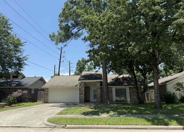 Property at 5014 Fox Hollow Blvd, Spring, TX 77389, 3 beds, 2 baths