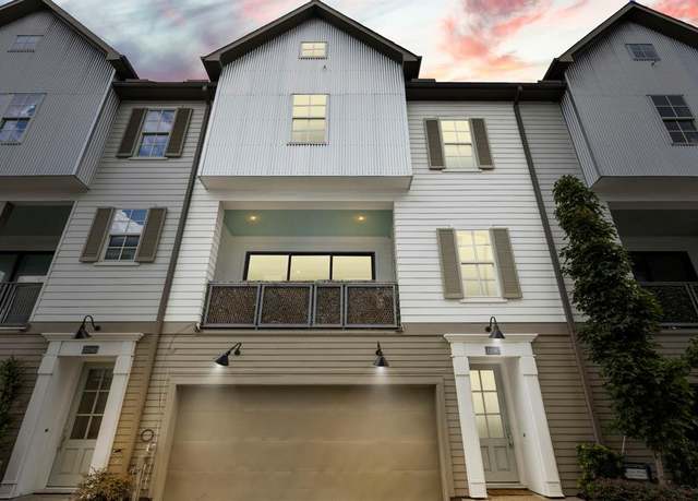 Property at 2234 Lou Ellen Ln Unit C, Houston, TX 77018, 3 beds, 3.5 baths