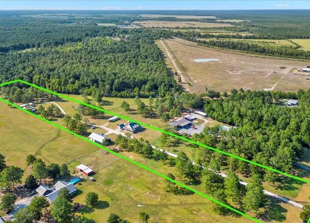 Property at 15142 Atlantic Rd, Sour Lake, TX 77659, 5 beds