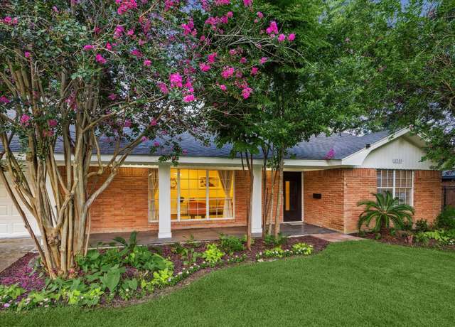 Property at 10707 Moonlight Dr, Houston, TX 77096, 3 beds, 2.5 baths