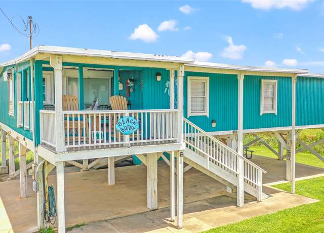 Property at 206 Beachcomber Ave, Surfside Beach, TX 77541, 3 beds, 2 baths