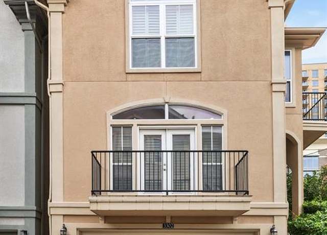 Property at 3302 W Dallas St, Houston, TX 77019, 3 beds, 3.5 baths