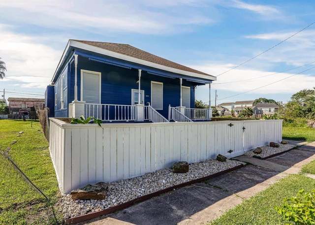 Property at 3913 Ball St, Galveston, TX 77550, 6 beds, 4 baths