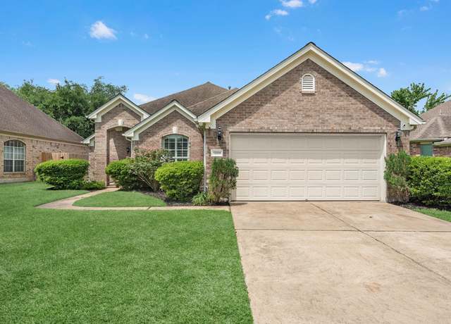 Property at 13511 Elmsgrove Ln, Houston, TX 77070, 4 beds, 2 baths