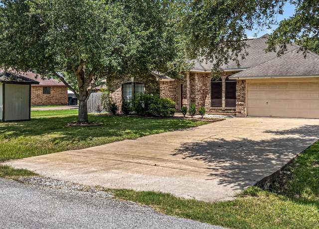 Property at 14010 Cimarron Rd, Santa Fe, TX 77517, 3 beds, 2 baths