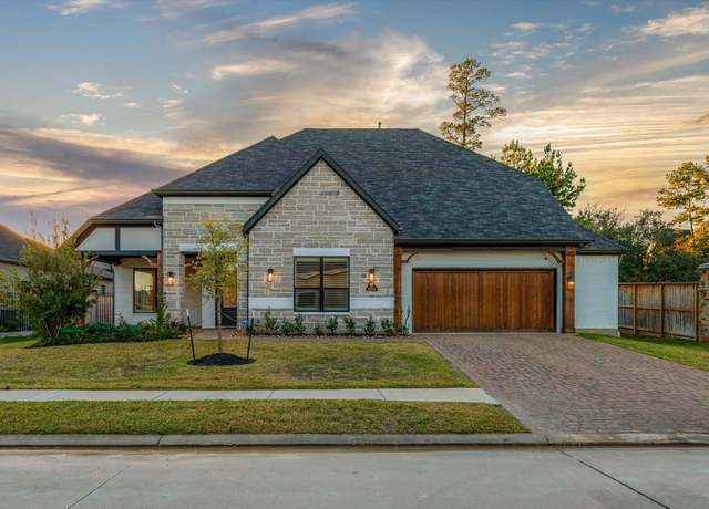Property at 1006 Oak Summit Ln, Conroe, TX 77384, 4 beds, 3.5 baths