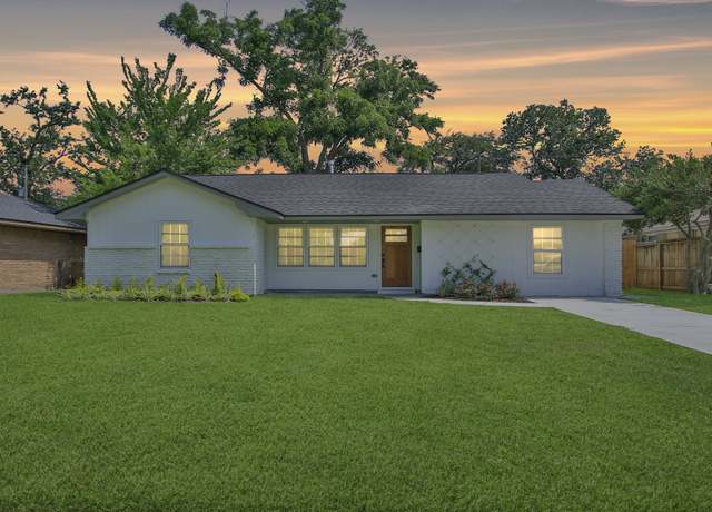 Property at 5313 De Lange Ln, Houston, TX 77092, 3 beds, 2 baths