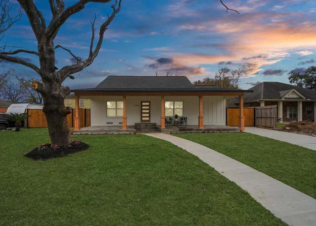 Property at 608 Graceland St, Houston, TX 77009, 3 beds, 2.5 baths