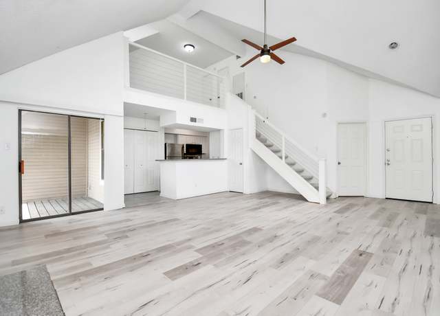 Property at 2300 Old Spanish Trail St #2004, Houston, TX 77054, 1 bed, 1 bath