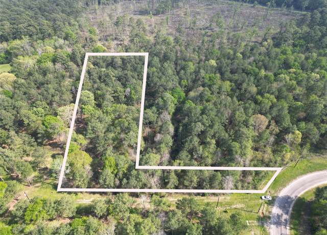 Property at 9 Dedication Trl, Huntsville, TX 77340