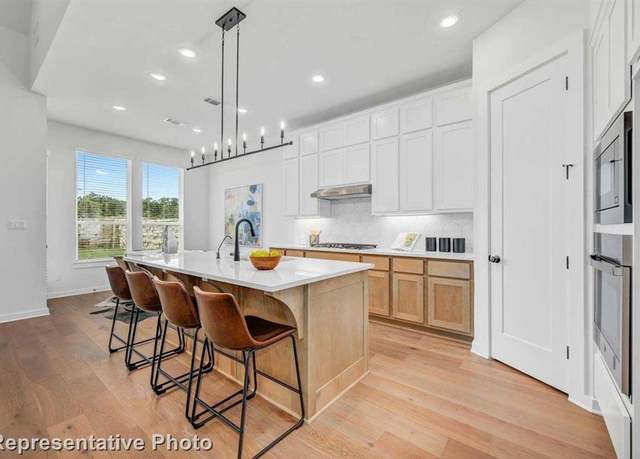 Property at 12342 Palmetto Dr, Mont Belvieu, TX 77523, 5 beds, 4 baths