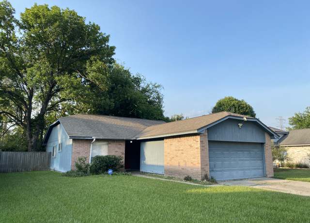 Property at 11019 Drakeland Dr, Humble, TX 77396, 3 beds, 2 baths