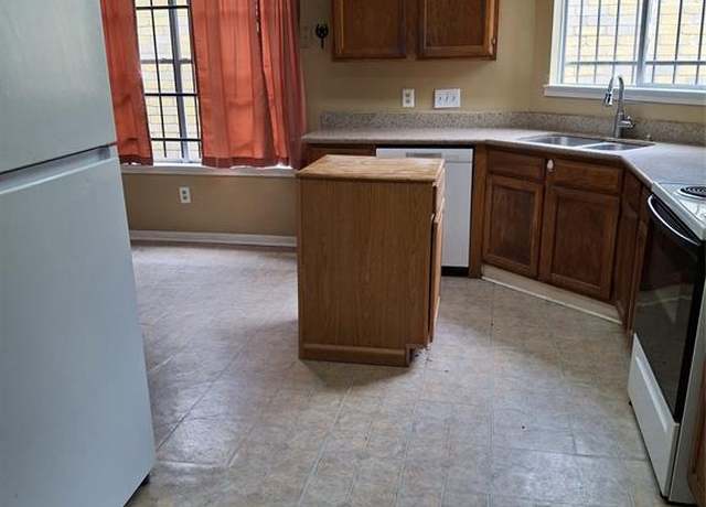 Property at 6418 Gladewell Dr, Houston, TX 77072, 4 beds, 2 baths