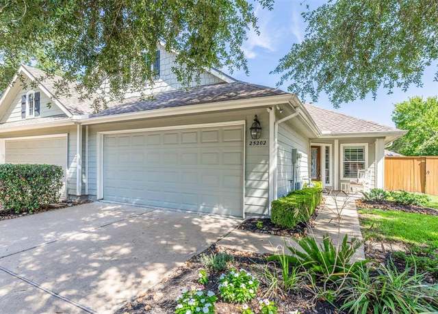 Property at 25202 Taylor Park Ln, Katy, TX 77494, 3 beds, 3 baths