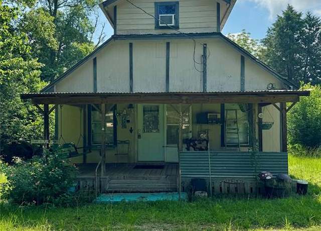 Property at 385 Ole Long Pull Rd, Livingston, TX 77351, 2 beds, 1 bath