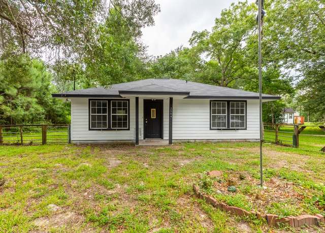 Property at 2584 Charlotte Rd, Orange, TX 77632, 2 beds, 1 bath