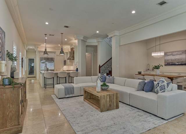Property at 11 Olmstead Row, The Woodlands, TX 77380, 5 beds, 6 baths